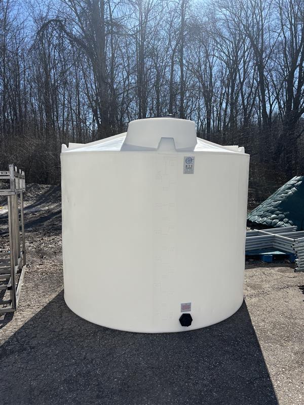 1600 Gallon VST
