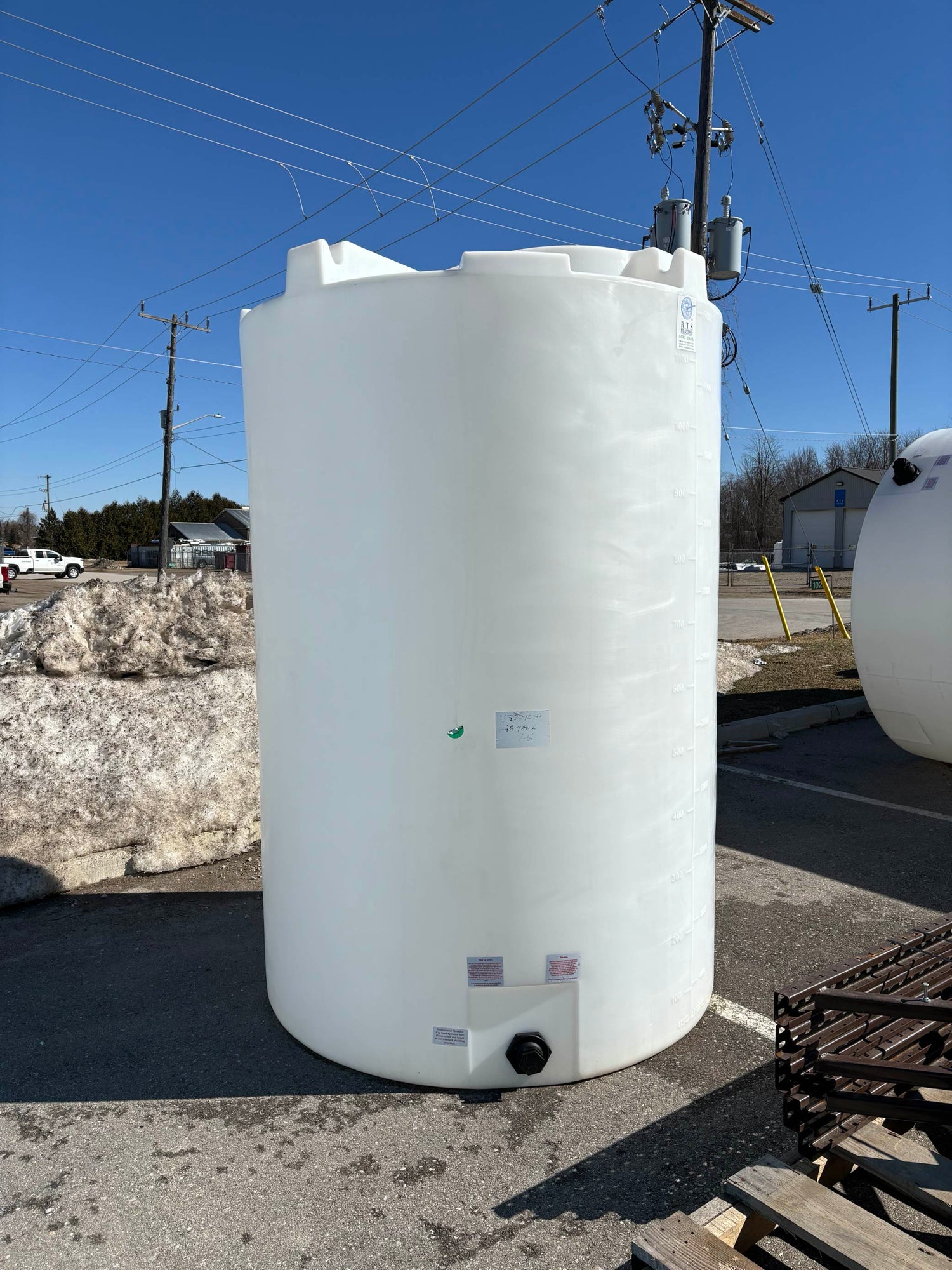 1200 Gallon VST